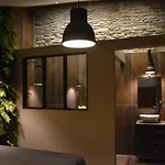 Maison Du Chien * Corbion