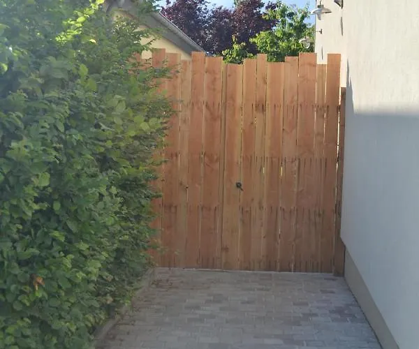 Maison Du Chien بيت للعطل