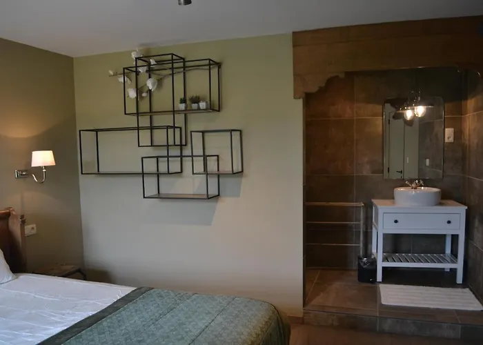 Maison Du Chien Corbion